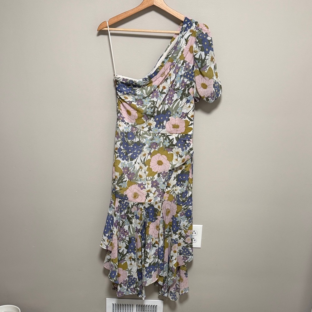 Astr Floral Dress Size Small - Picture 5 of 9